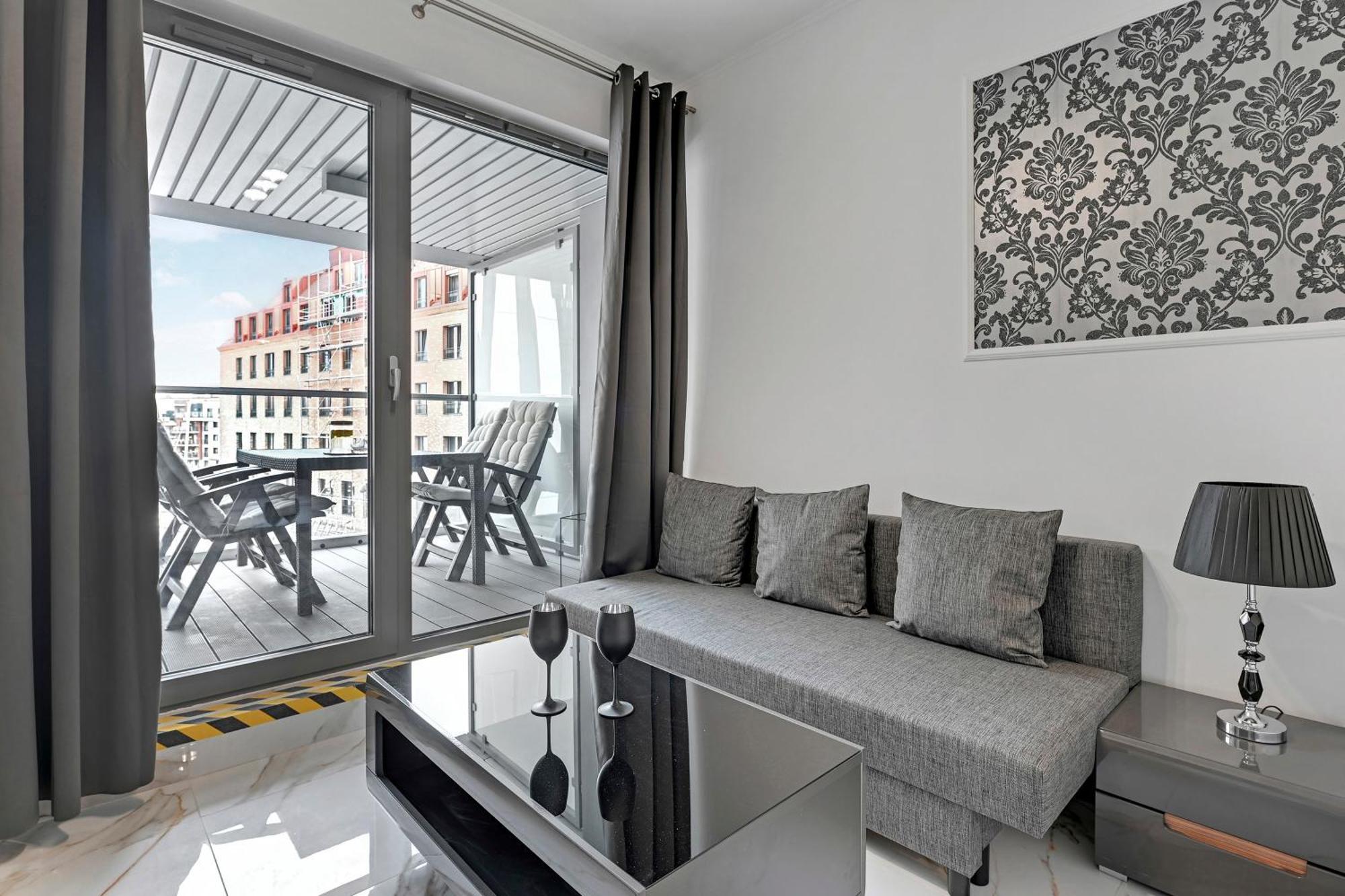 Granaria Riverside By Downtown Apartments กดัญสก์ ภายนอก รูปภาพ